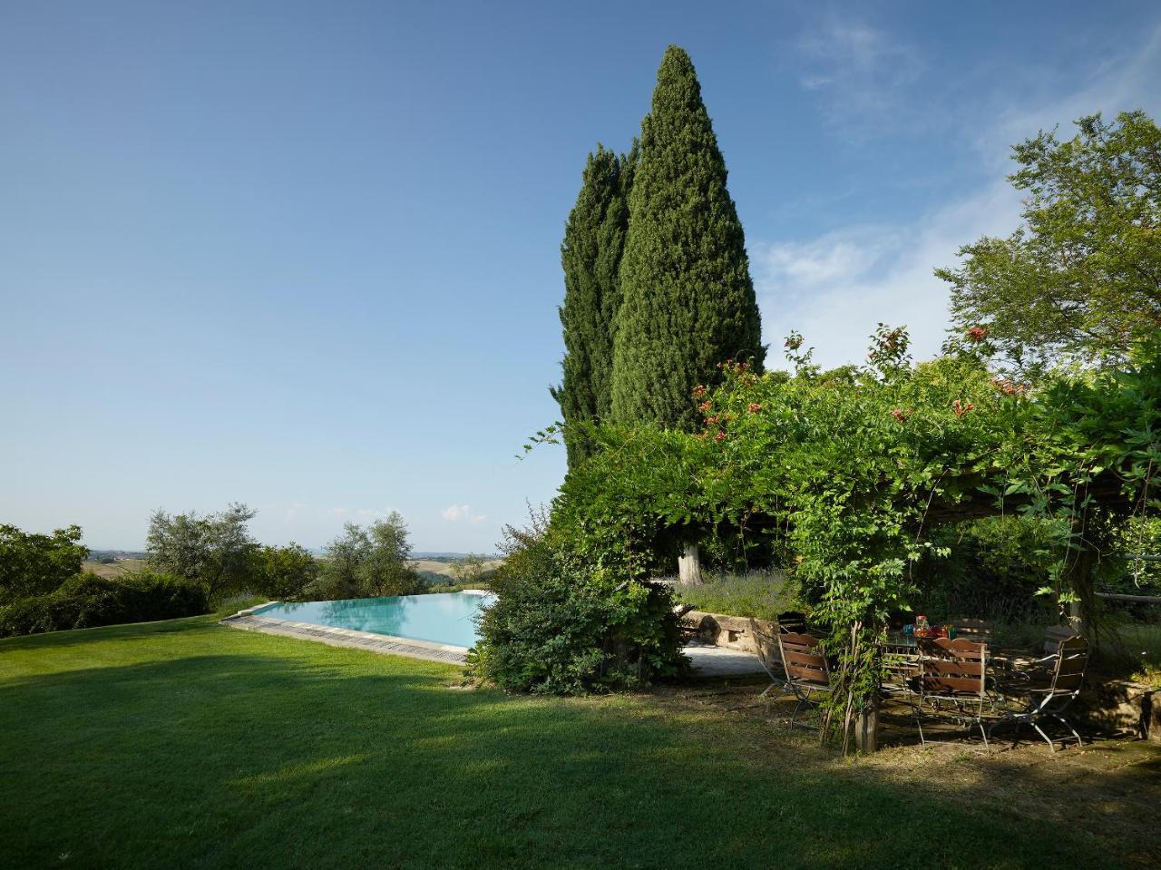 Borgo Lucignanello Bandini Villa San Giovanni d'Asso Luaran gambar