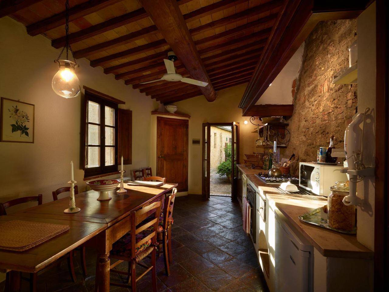 Borgo Lucignanello Bandini Villa San Giovanni d'Asso Luaran gambar
